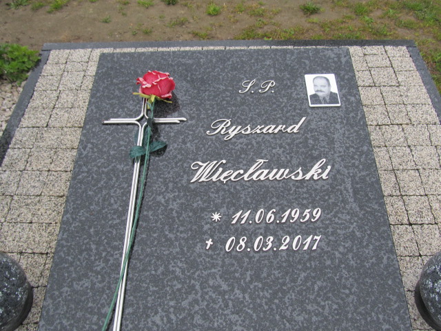 Tomasz Więcławski 1988 Malbork - Grobonet - Wyszukiwarka osób pochowanych