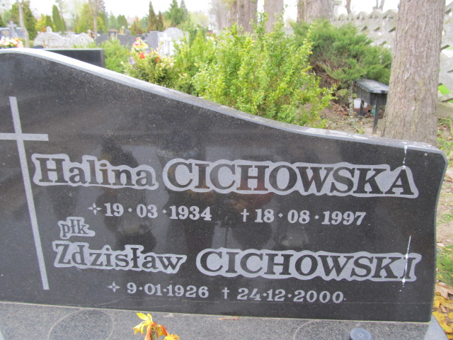 Zdzisław Cichowski 1926 Malbork - Grobonet - Wyszukiwarka osób pochowanych