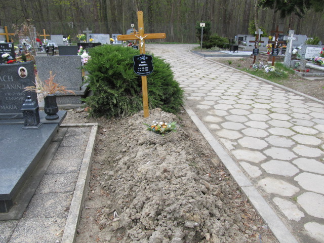 Grób Piotr Walkowski